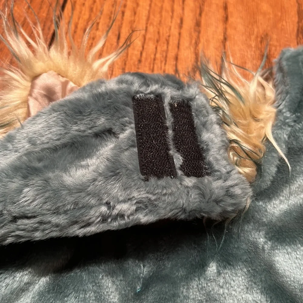 Doggiduds Teal And Beige Faux Fur Dog Coat Short Fur  With Long Fur Trim Size M